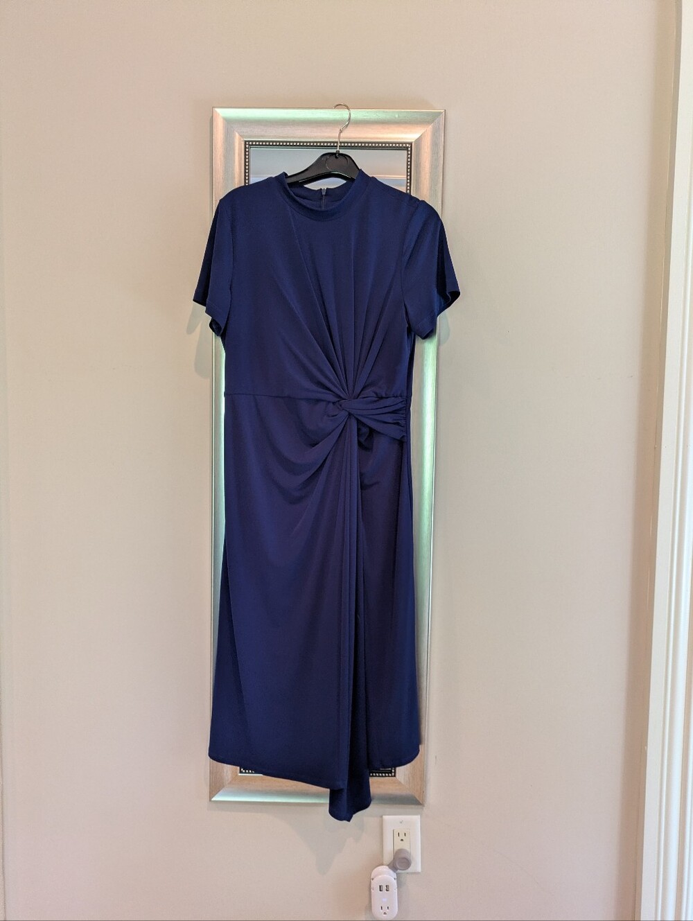 Maggy London Navy Short-Sleeve Twist-Front Midi Dress Size 10